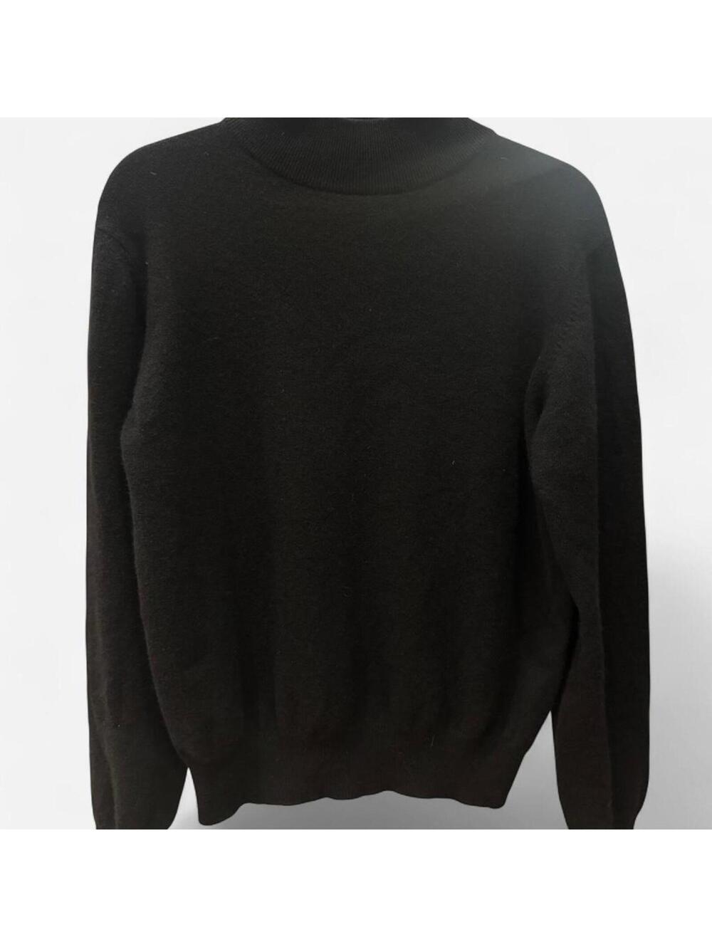 Westbound - Black cashmere mock turtleneck sweater #cashmere #turtleneck